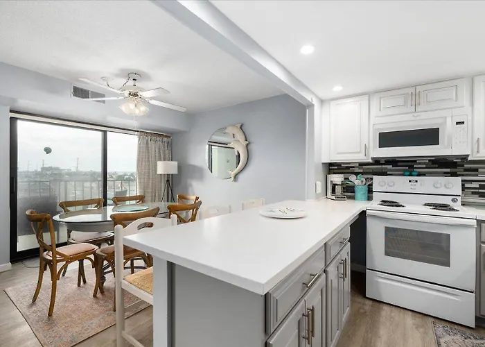 Ferienhaus Beautifully Upgraded 1 Bedroom Ocean View Condo! *