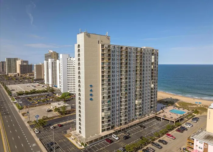 Beautifully Upgraded 1 Bedroom Ocean View Condo!