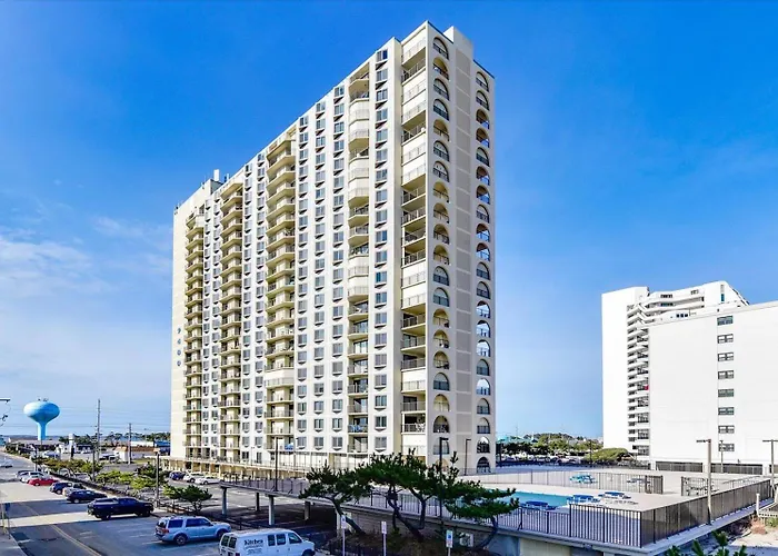 Beautifully Upgraded 1 Bedroom Ocean View Condo! * Ocean Stadt