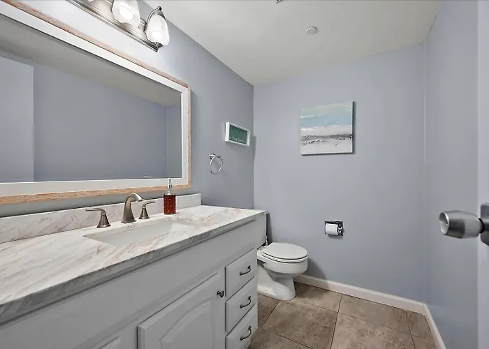 Beautifully Upgraded 1 Bedroom Ocean View Condo! * Ocean Stadt