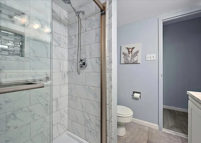 Beautifully Upgraded 1 Bedroom Ocean View Condo! Ferienhaus